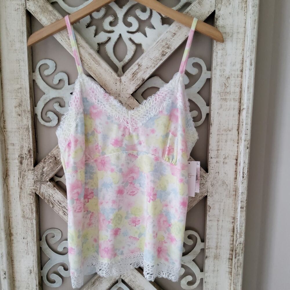 Jessica Simpson Women's Medium Lace Floral Cami Loungewear Sleepwear